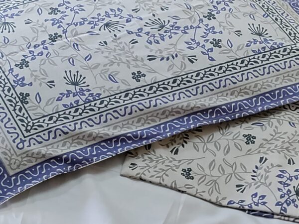Jaipuri Printed King Size Bedsheet with 2 Zipped Pillow Cover - Image 20