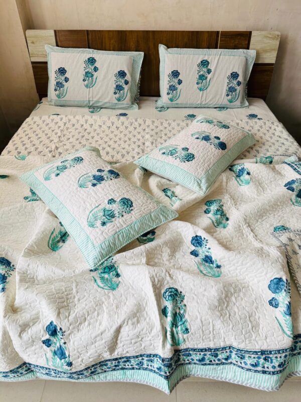WOODEN HANDBLOCK PRINTED 6 PIECES QUILTED COMFORTER SET - Image 4