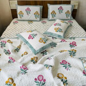 WOODEN HANDBLOCK PRINTED 6 PIECES QUILTED COMFORTER SET