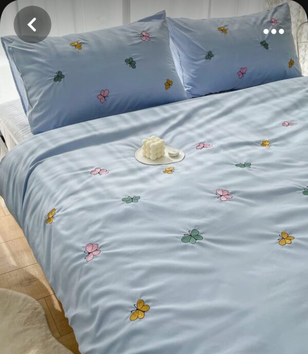 DESIGNER KING SIZE EMBROIDERED PURE COTTON BEDSHEET - Image 2