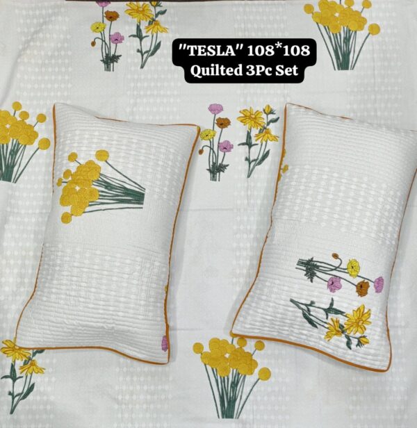 TESLA 108X108 SUPER SIZE BEDSHEET WITH 2 QUILTED PILLOW COVER - Image 5