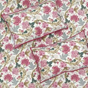 ANOKHI BEDSHEET WITH 2 QUILTED PILLOW COVERS